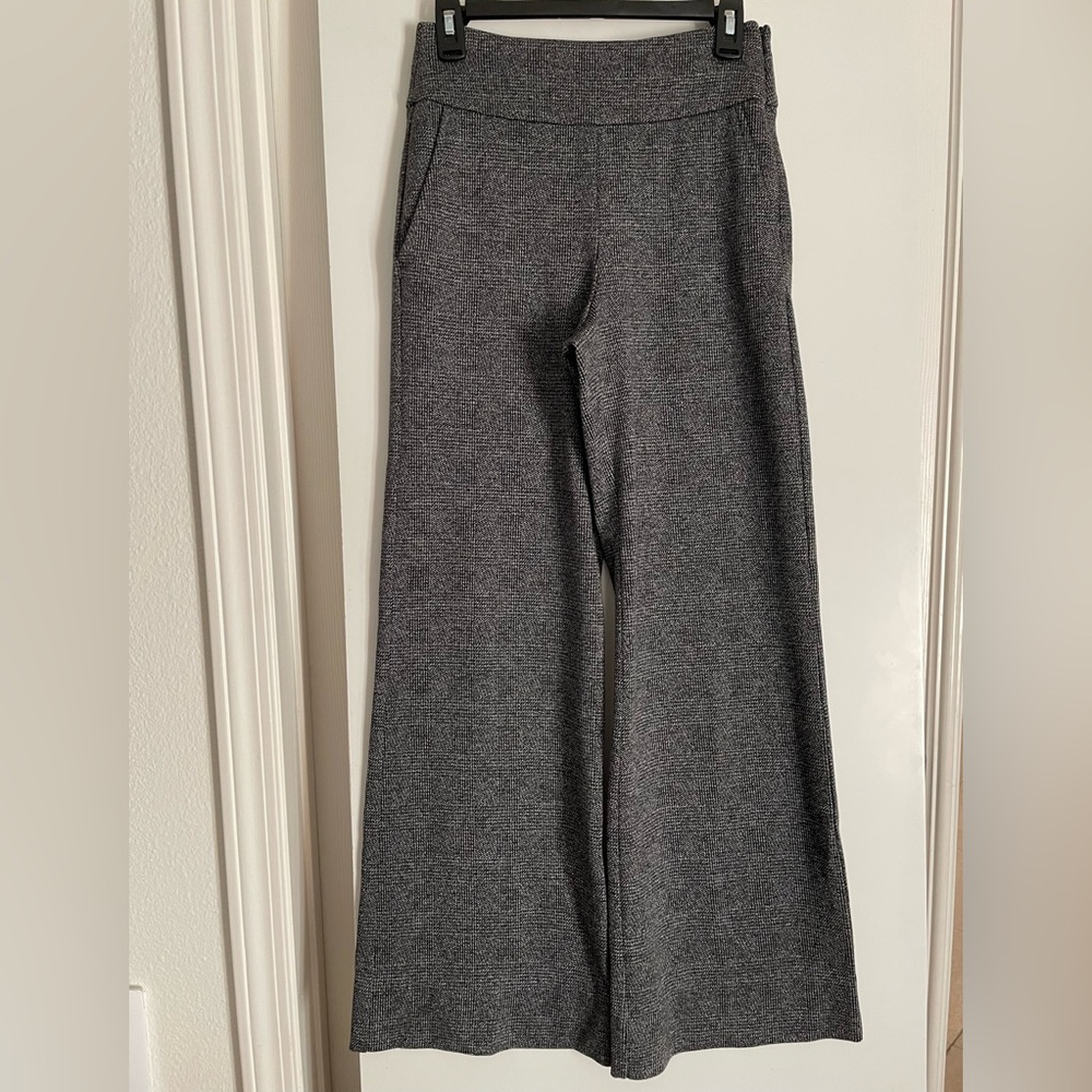 CABI Grey Knit Tweed/Twill High Waist Wide Leg Trouser Pants
NWOT